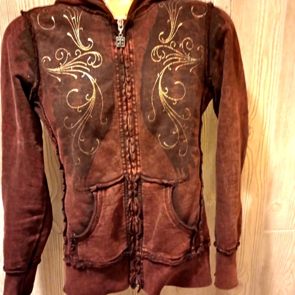 COPY - Large maroon zip up hoodie